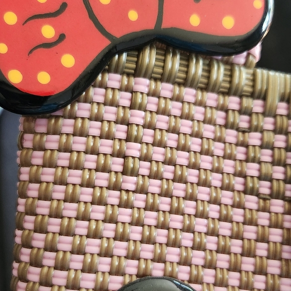 Woven plastic kitty purse - Picture 4 of 5